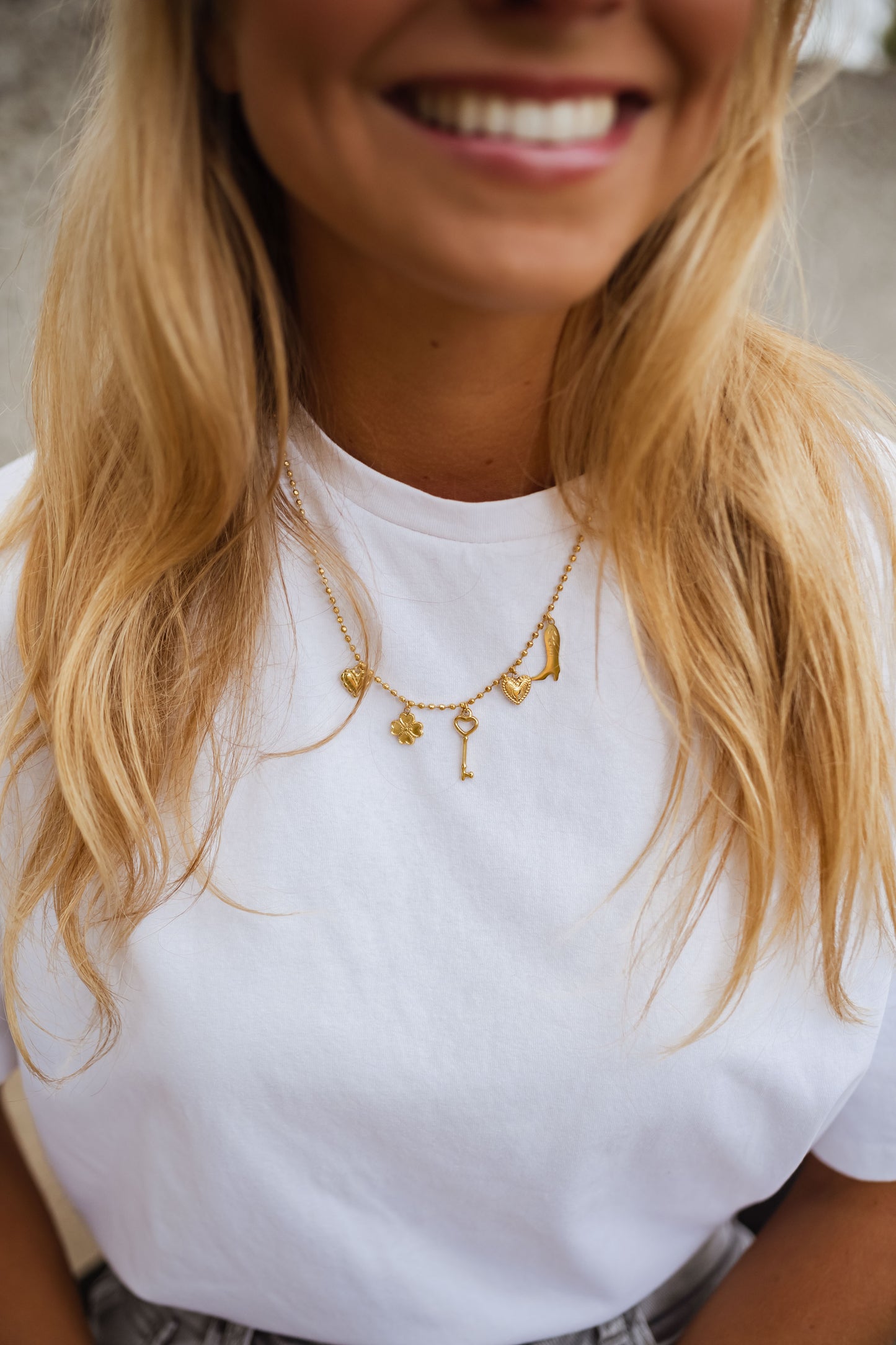 Golden Mani Necklace