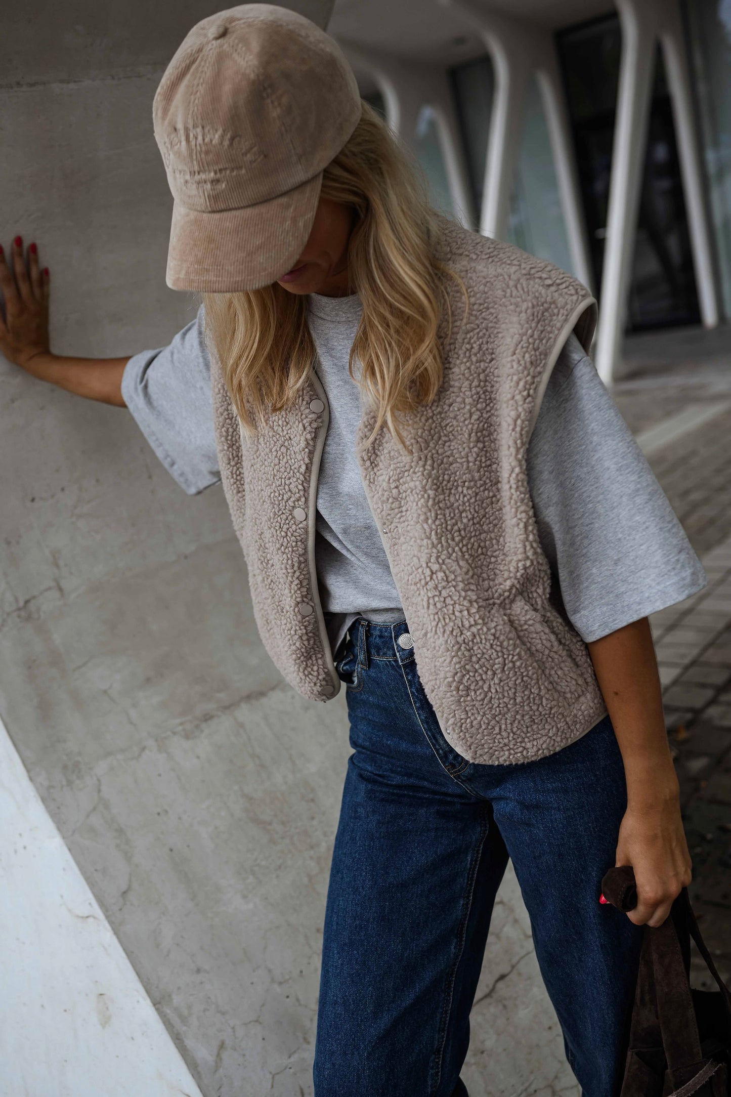 Beige Taoh Vest