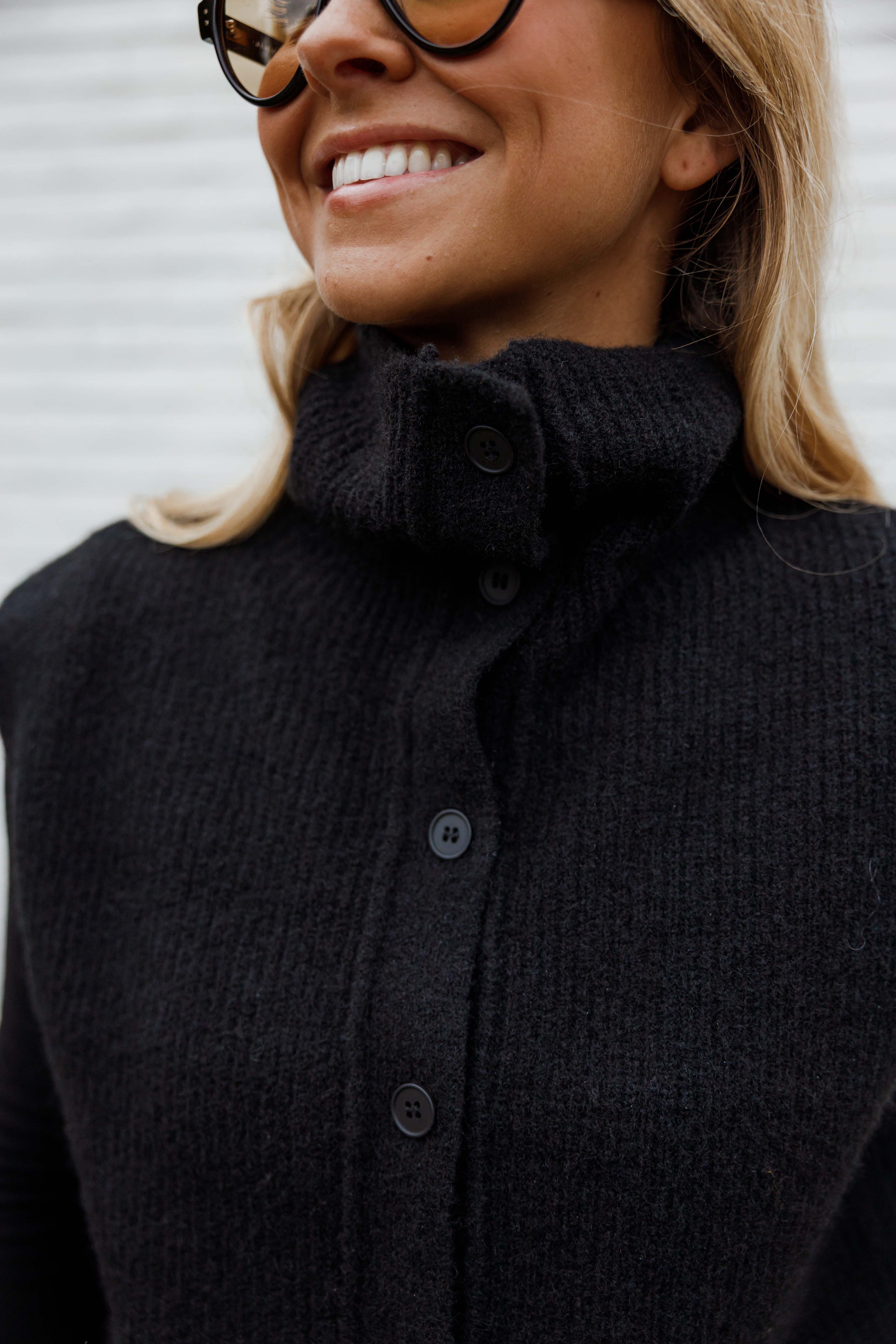 Black Dores Cardigan