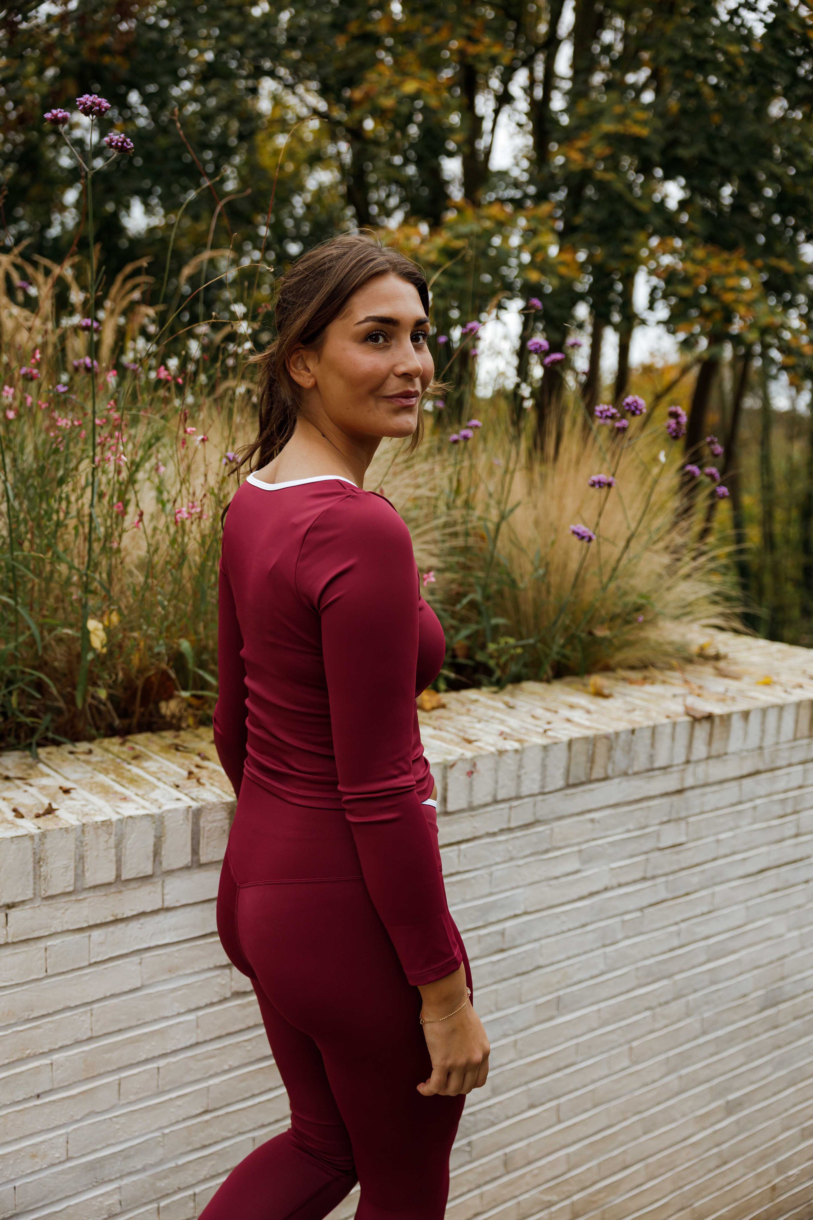 Burgundy Illa Sports Set