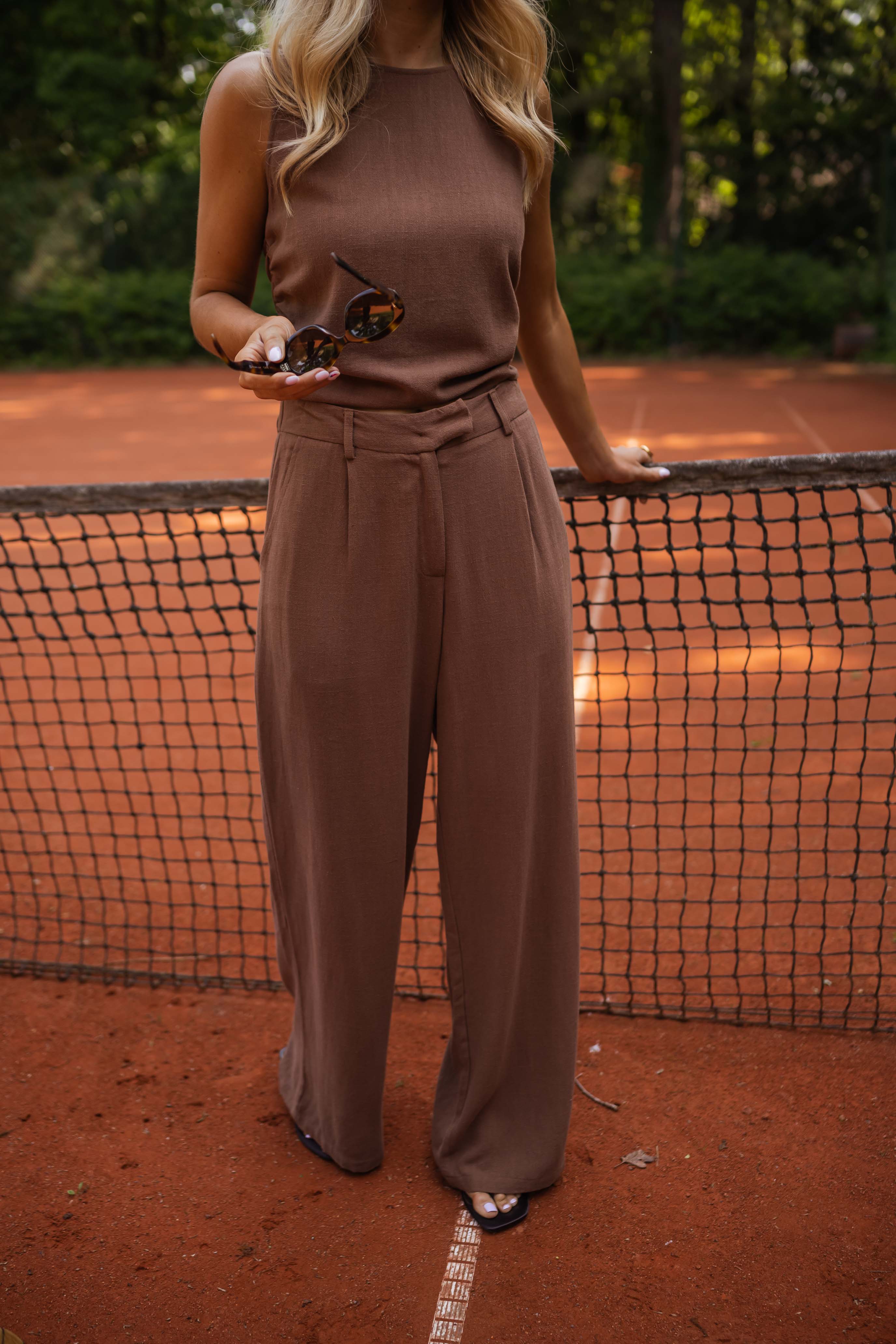 Chocolate Ernest Linen Pants