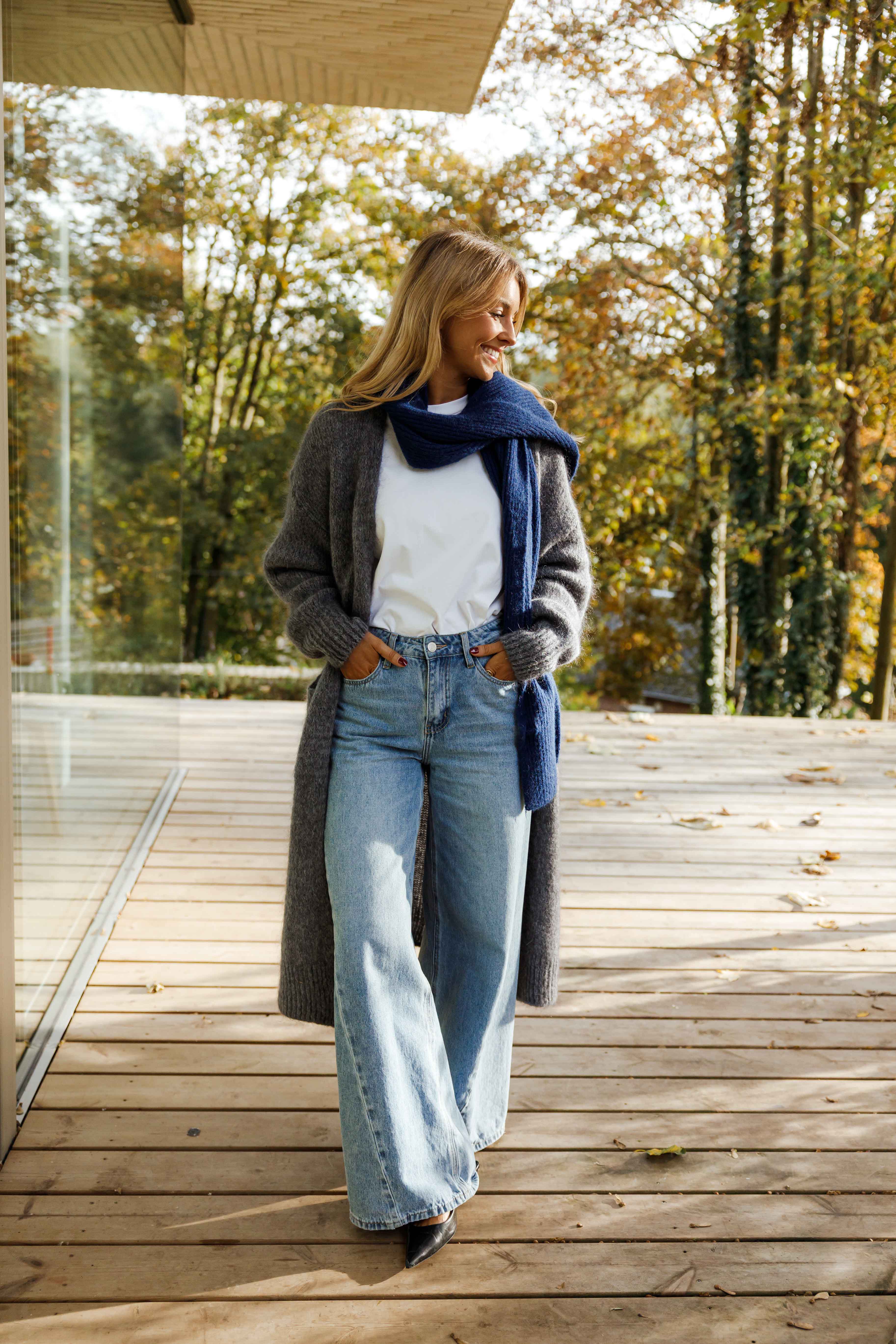 Dark Blue Sera Scarf