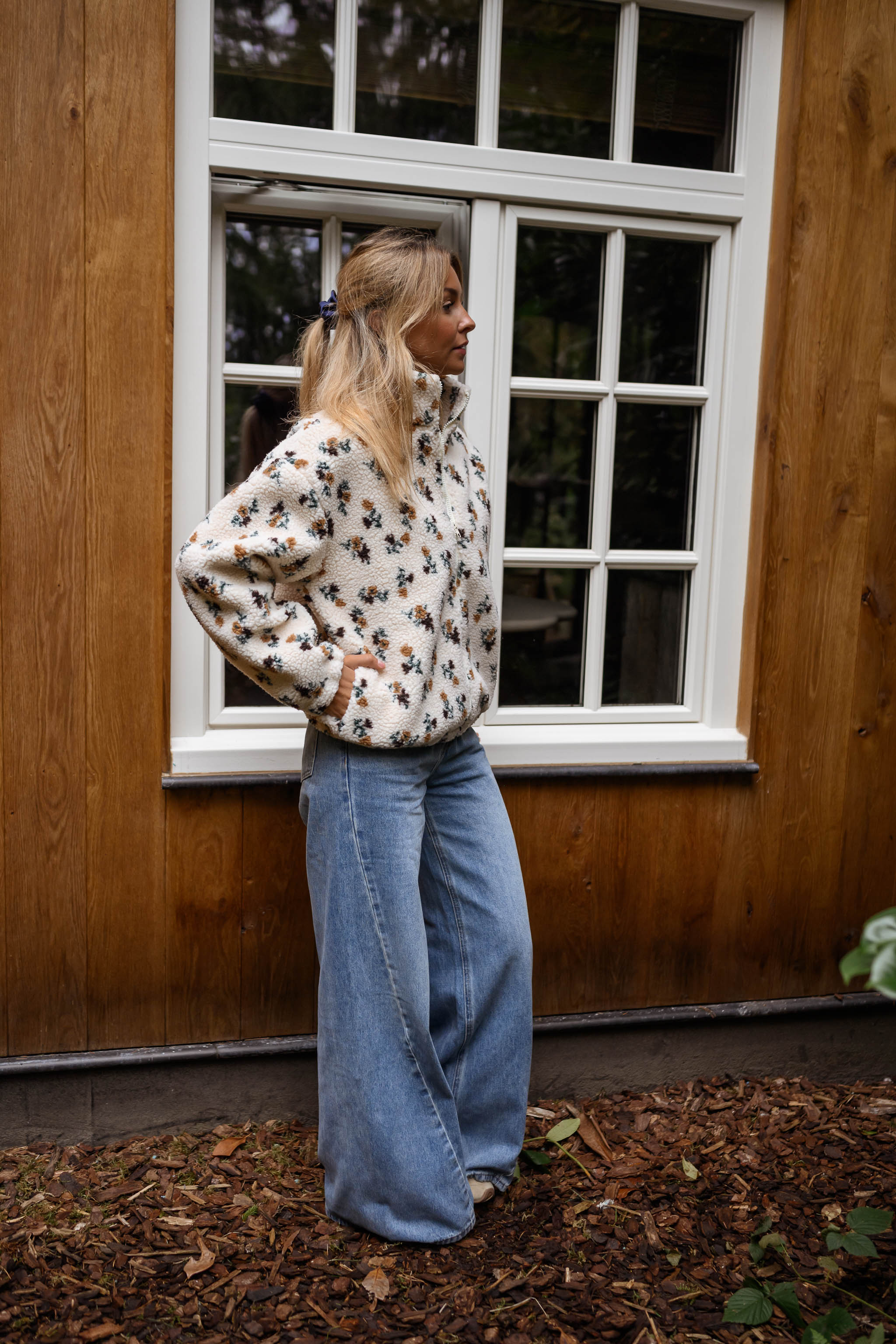 Ecru Floral Alice Fleece Jacket