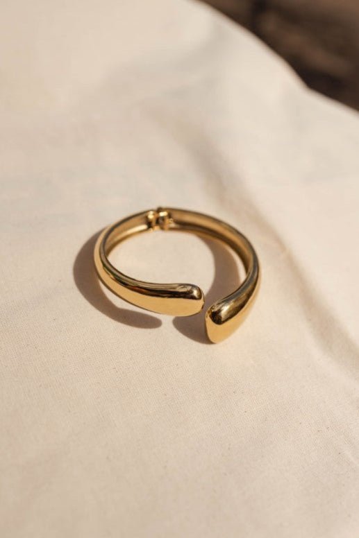 Golden Shadi Bracelet