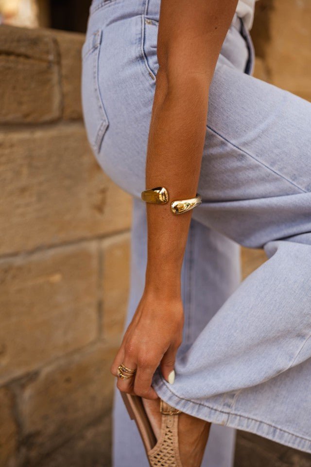 Golden Shadi Bracelet