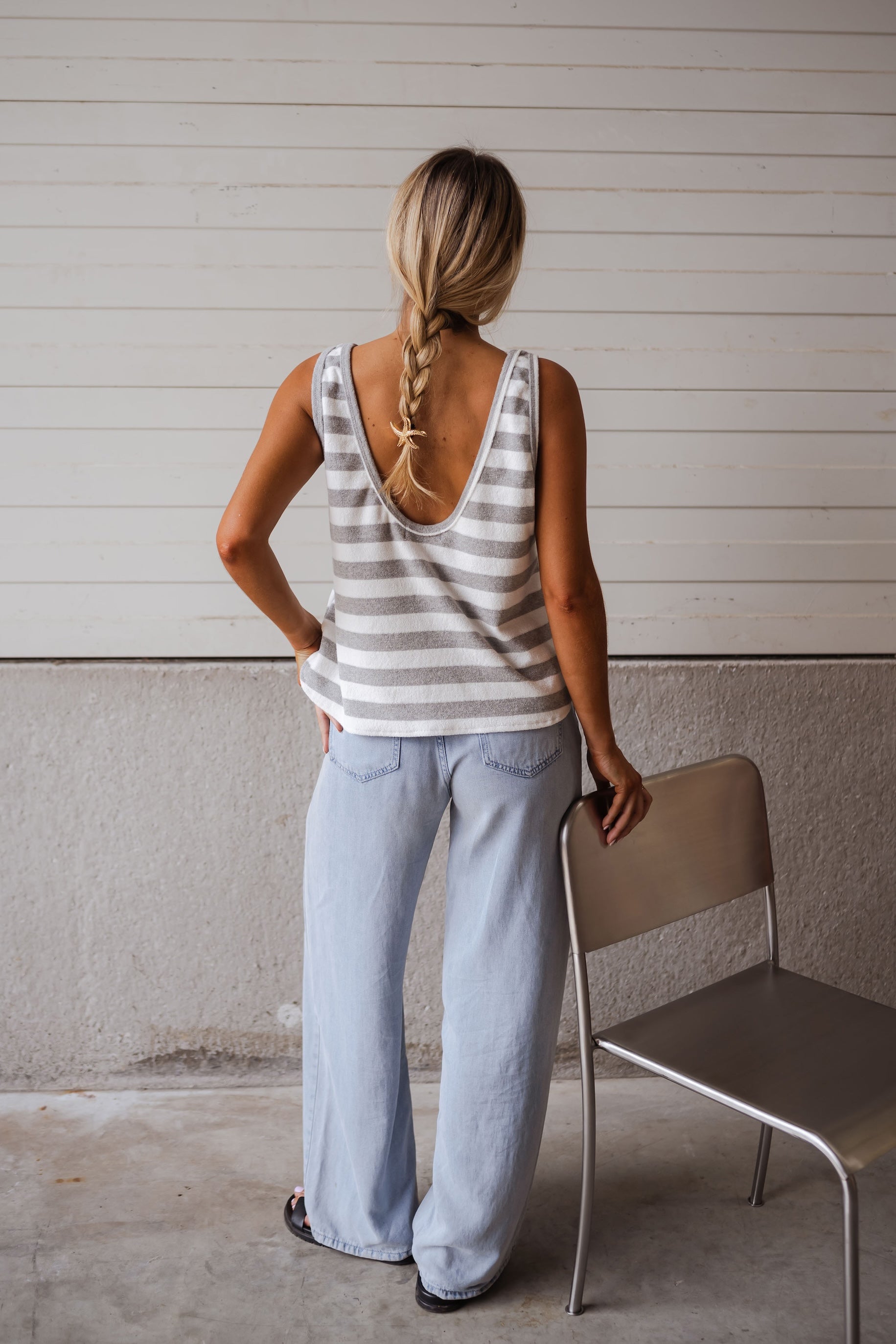 Grey and White Hele Top