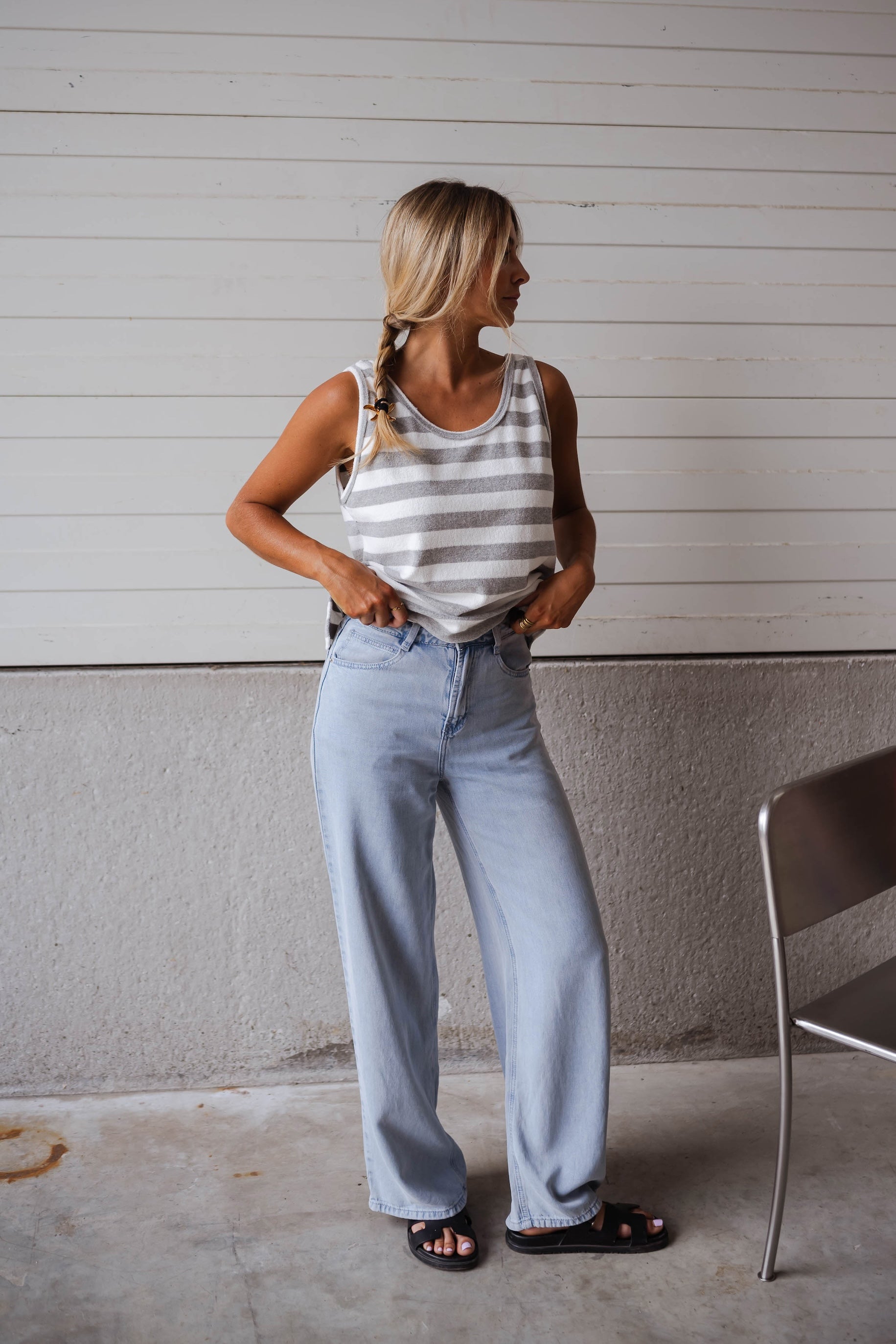 Grey and White Hele Top